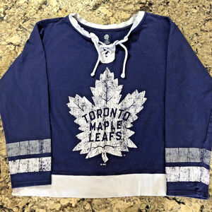 Size Large 12/14 NHL Toronto Maple Leafs Womens Sweater Jersey Style Official